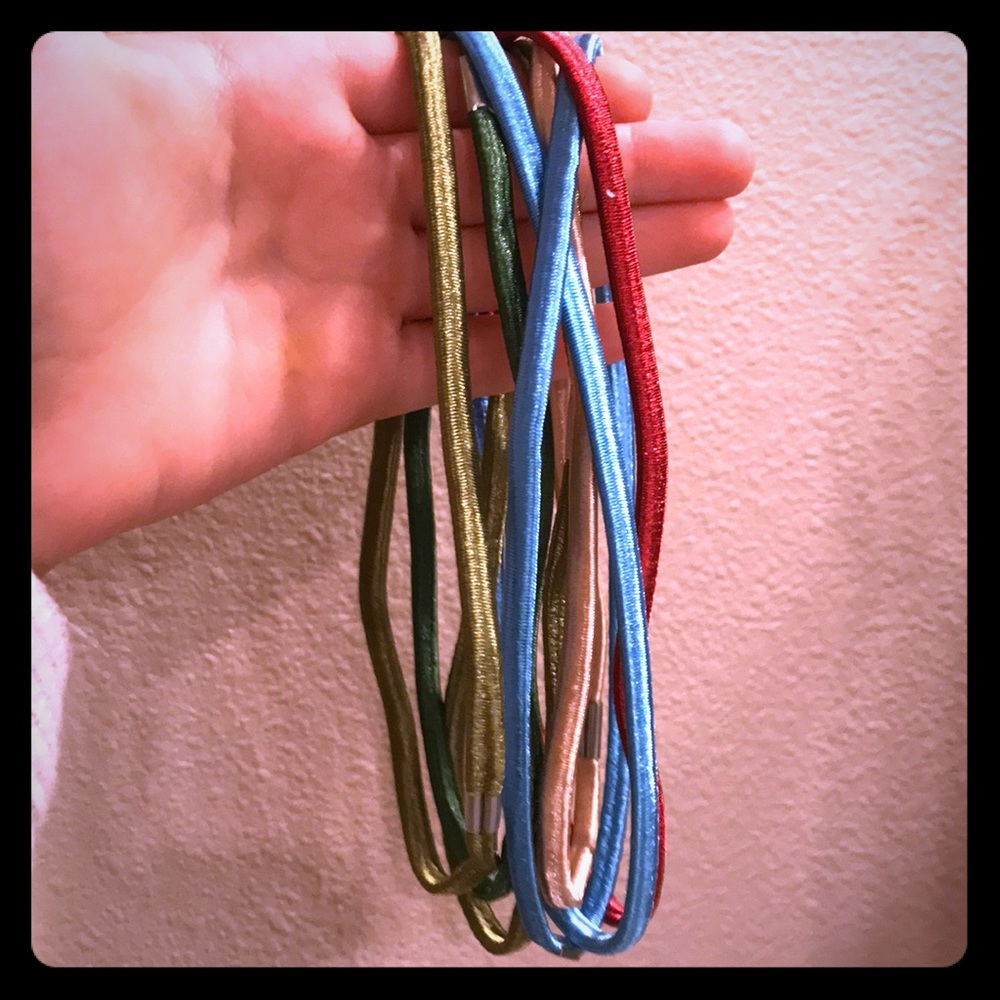 Set of seven Multicolored elastic hair bands